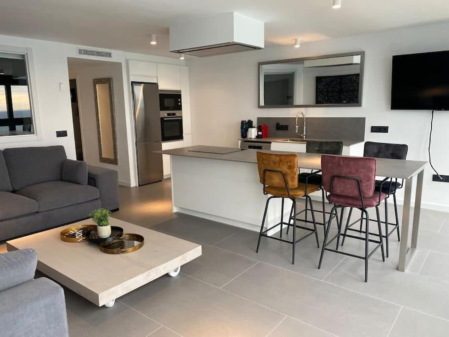 Estupendo Apartamento En Planta 22. 1ª Linea. Apartment Бенидорм Екстериор снимка